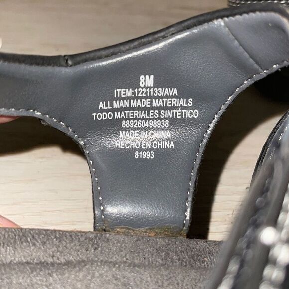 Khombu Women's Ava Sport Outdoor Sandals Cushion Ankle Strap Black Size 8 - Picture 6 of 7